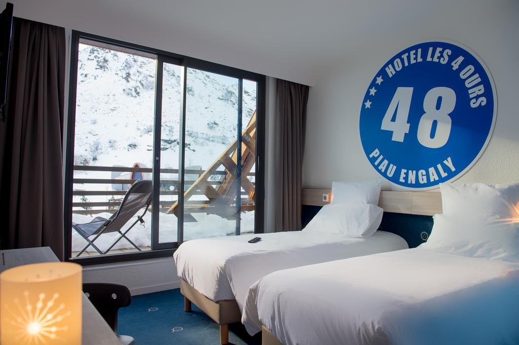 Hotel Des 4 Ours Aragnouet Kamer foto